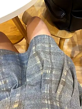 Snapshot of Hamy88 chatting on 11/15/25, 08:29 Hamy88 online show from 11/15/25, 08:29