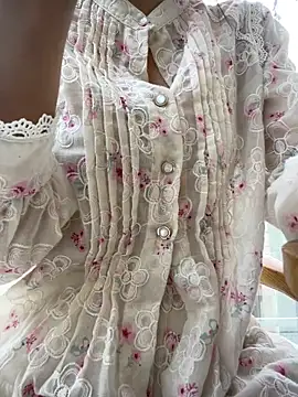 Snapshot of Hamy88 chatting on 10/20/25, 09:32 Hamy88 online show from 10/20/25, 09:32