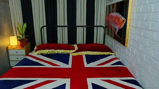 TRANSGODDESSA online show from 10/23/25, 02:21