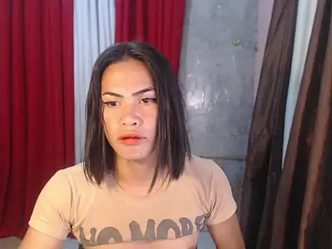 Snapshot of urhotty_megss chatting on 09/14/25, 02:06 urhotty megss online show from 09/14/25, 02:06