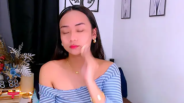 Zialustts online show from 03/13/26, 03:55