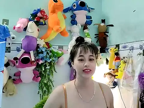 emgaixinhngoan online show from 11/25/25, 02:12