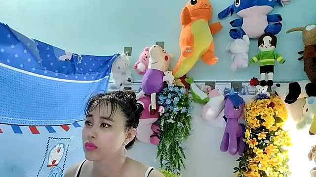 emgaixinhngoan online show from 10/22/25, 11:25