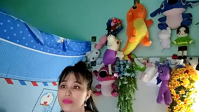 emgaixinhngoan online show from 10/31/25, 04:03