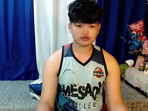 Reynelcock online show from 02/01/26, 05:44