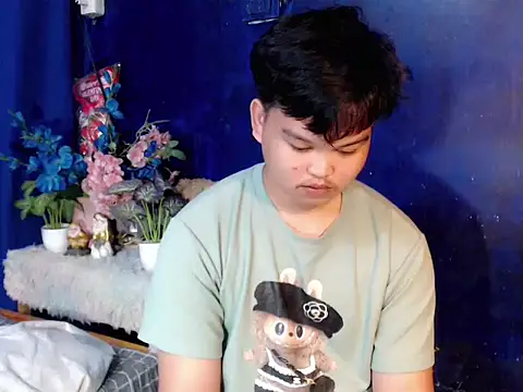 Reynelcock online show from 02/26/26, 04:56