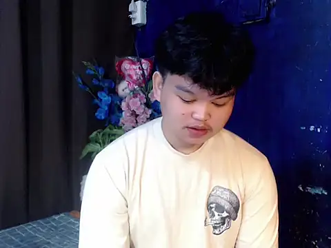 Reynelcock online show from 03/29/26, 06:09