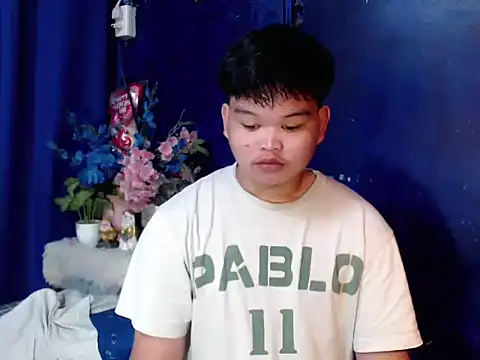 Reynelcock online show from 02/11/26, 05:35