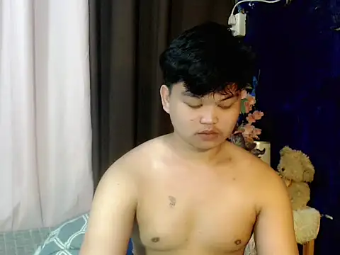 Reynelcock online show from 03/31/26, 07:27