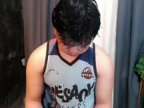 Reynelcock online show from 04/04/26, 07:48