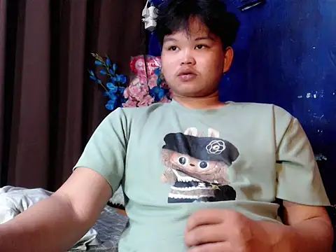 Reynelcock online show from 04/07/26, 12:51