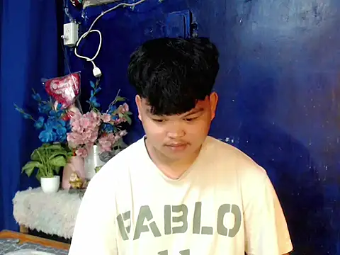 Reynelcock online show from 01/12/26, 04:25