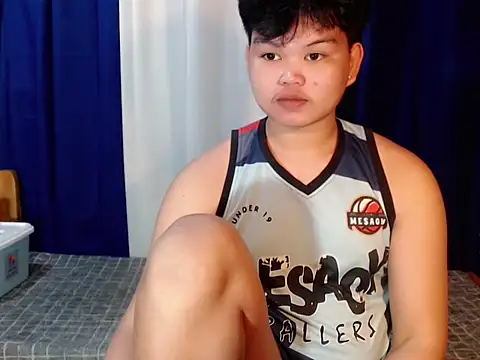 Reynelcock online show from 11/12/25, 03:16