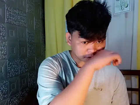 Reynelcock online show from 12/02/25, 07:21