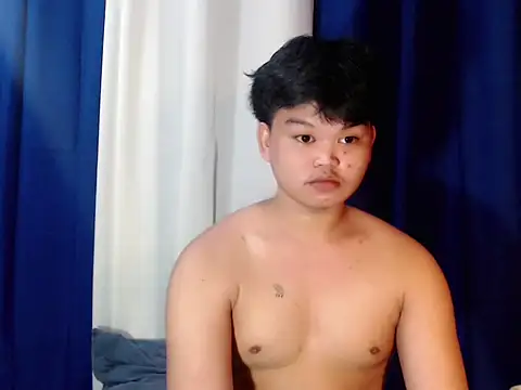 Reynelcock online show from 11/15/25, 06:01