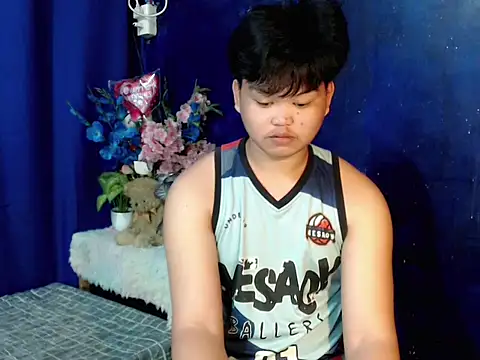 Reynelcock online show from 11/25/25, 02:45