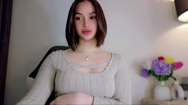 Snapshot of anna_lala7 chatting on 06/11/26, 10:56 anna lala7 online show from 06/11/26, 10:56