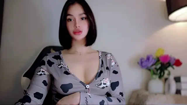 anna lala7 online show from 05/08/26, 06:23