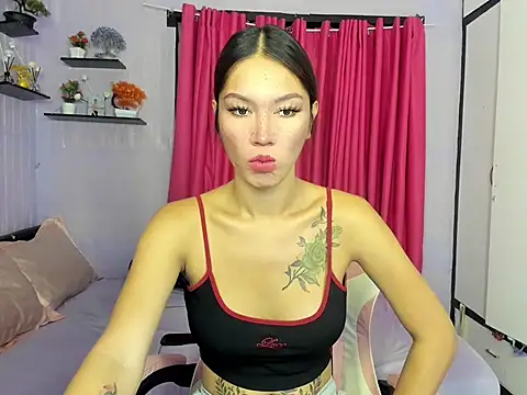 bigcock kylie1723 online show from 03/29/26, 10:11