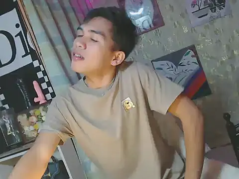 urhot chany online show from 03/17/26, 01:41