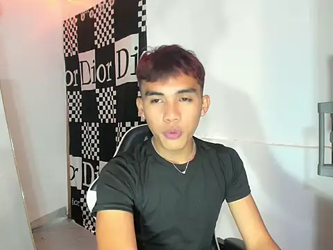 urhot chany online show from 06/01/26, 06:24