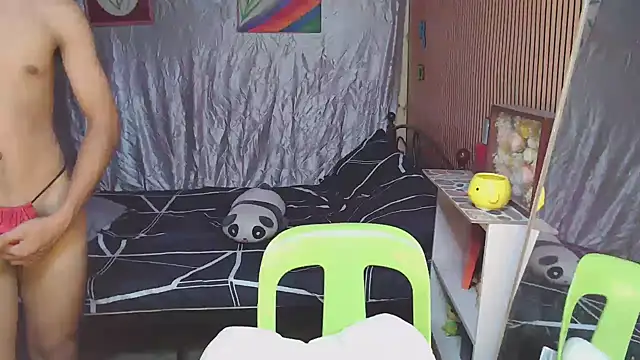 urhot chany online show from 11/08/25, 09:46