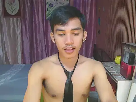 urhot chany online show from 12/03/25, 05:34