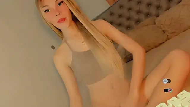 Snapshot of bella_enchantra chatting on 01/06/26, 03:43 bella enchantra online show from 01/06/26, 03:43