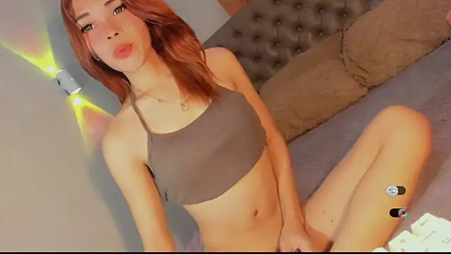 Snapshot of bella_enchantra chatting on 07/14/26, 03:11 bella enchantra online show from 07/14/26, 03:11