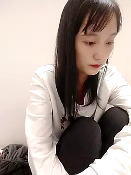 Kembong01 online show from 11/04/25, 06:44