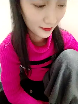 Kembong01 online show from 12/15/25, 08:42