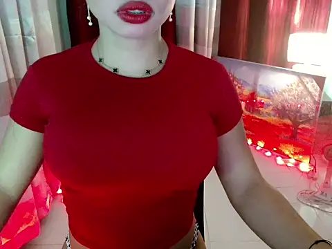 Snapshot of lover_girl143 chatting on 02/23/26, 04:07 lover girl143 online show from 02/23/26, 04:07