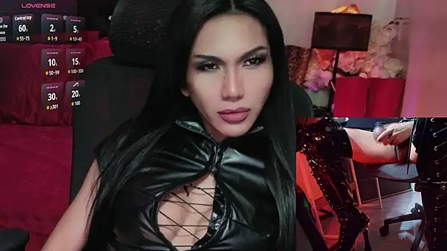 Snapshot of JadeScarlet_LoveLace chatting on 05/23/26, 08:30 JadeScarlet LoveLace online show from 05/23/26, 08:30