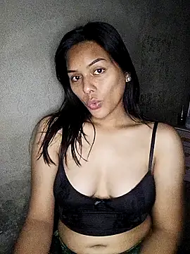 Wena Larson88 online show from 02/15/26, 03:33