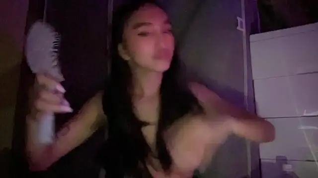 CassieXMarga online show from 10/23/25, 04:49