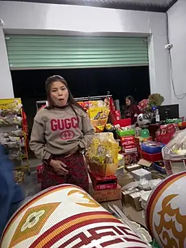 Maily NC online show from 02/08/26, 04:26