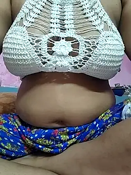 Snapshot of HOTT_SHANAYA chatting on 07/10/26, 07:47 HOTT SHANAYA online show from 07/10/26, 07:47