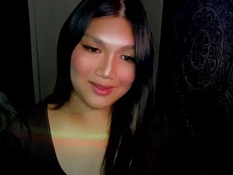 Lou heart online show from 12/05/25, 01:10