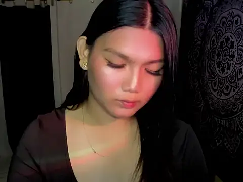 Lou heart online show from 02/02/26, 12:09