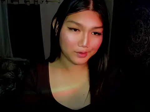 Lou heart online show from 12/18/25, 10:41