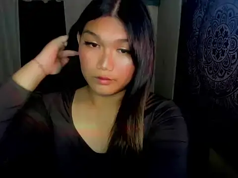 Lou heart online show from 12/15/25, 04:35