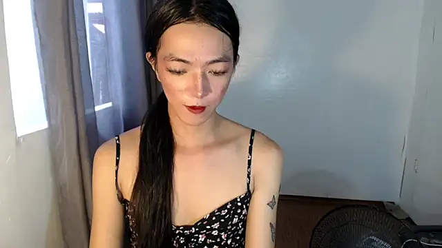 Snapshot of slimladyxoxo chatting on 09/14/25, 04:02 slimladyxoxo online show from 09/14/25, 04:02