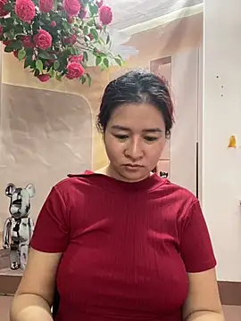 Snapshot of Bollozzy_89 chatting on 12/05/25, 04:22 Bollozzy 89 online show from 12/05/25, 04:22