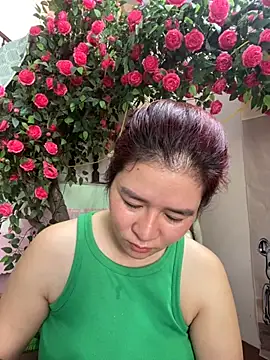 Snapshot of Bollozzy_89 chatting on 10/11/25, 05:19 Bollozzy 89 online show from 10/11/25, 05:19