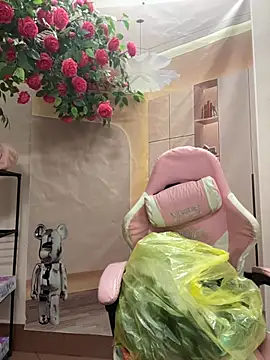 Snapshot of Bollozzy_89 chatting on 11/10/25, 04:50 Bollozzy 89 online show from 11/10/25, 04:50