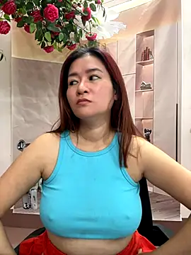 Snapshot of Bollozzy_89 chatting on 11/23/25, 04:55 Bollozzy 89 online show from 11/23/25, 04:55