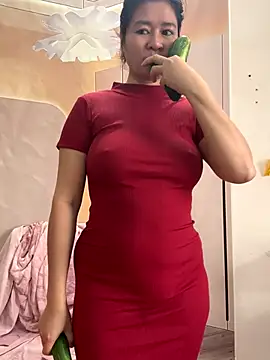 Snapshot of Bollozzy_89 chatting on 12/14/25, 04:51 Bollozzy 89 online show from 12/14/25, 04:51