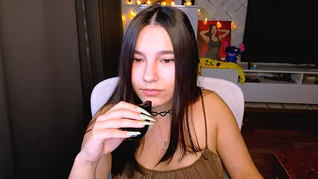 Arianna Grend online show from 10/09/25, 11:11