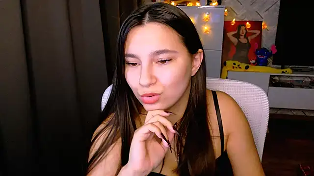 Arianna Grend online show from 10/28/25, 01:43