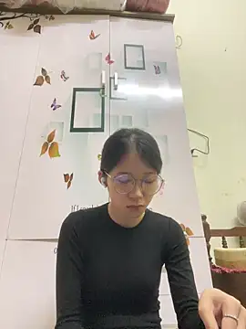 meomeo2k6 online show from 10/26/25, 07:20